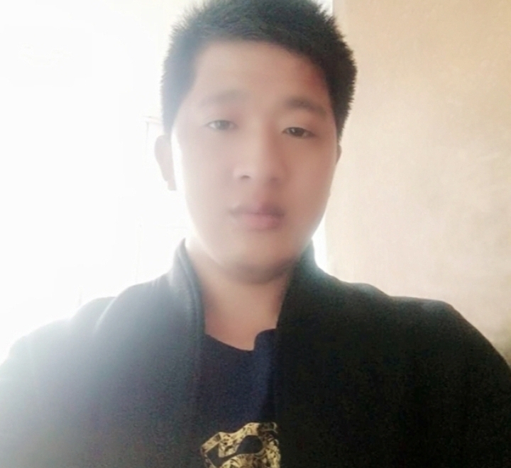 形影不离的第一张照片--桐乡交友中心